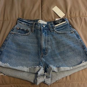 Abercrombie Curve Love Cutoff Shorts!